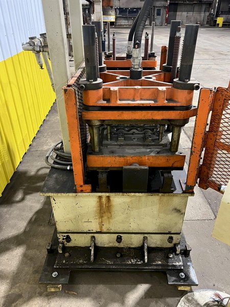 7 TON &amp; 3 TON AIRAM TRAVELING PUNCH &amp; CUTOFF PRESSES: STOCK #18420
