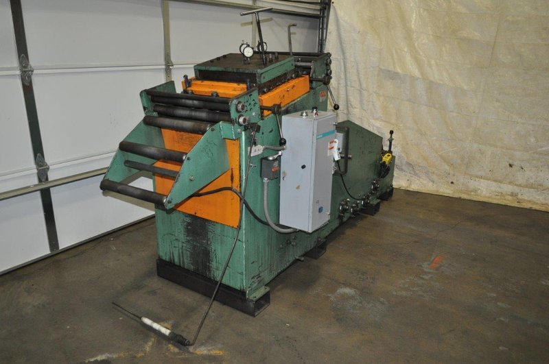 6,000 Lb x 15" x .125" Jaco Coil Cradle Straightener