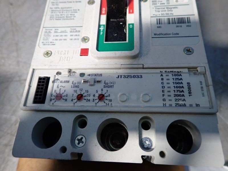 EATON 1/3HP INDUSTRIAL CIRCUIT BREAKER FRAME   -  JGH325033GC