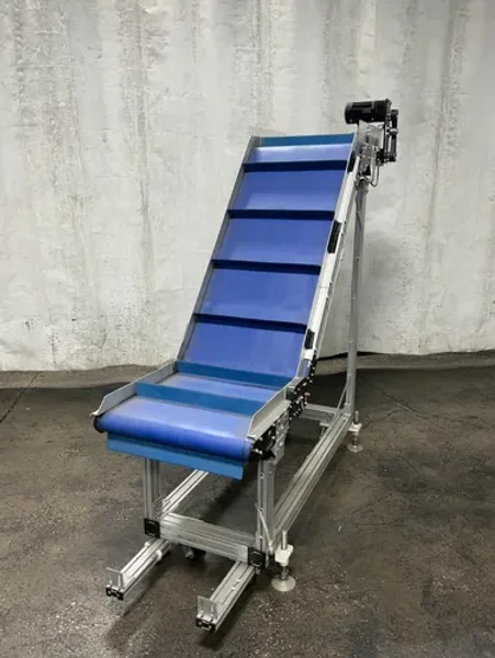 DORNER 23”X92” INCLINE PARTS CONVEYOR   -  75023119