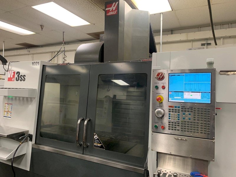 2015 HAAS VF-3SS Vertical Machining Center