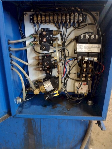 3/4&quot; (2) HEAD ASHLAND MODEL #100 PIPE THREADER WITH  LANDIS LANCO #6T HEADS: STOCK #18210