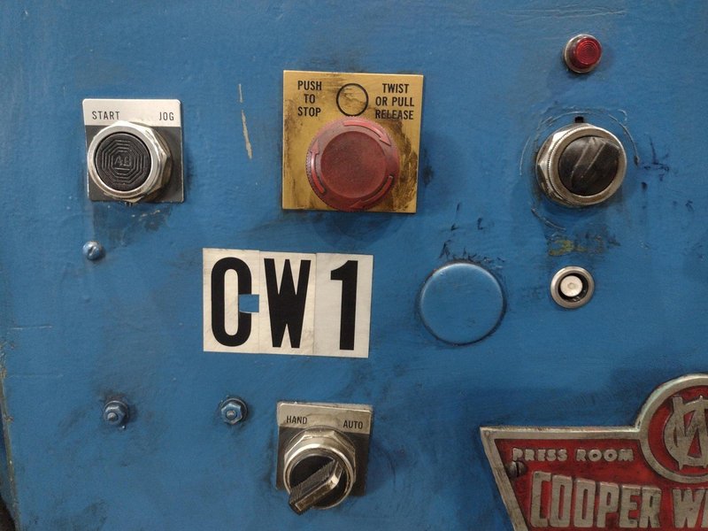 24" COOPER WEYMOUTH 7 ROLL MOTORIZED POWERED COIL STRIP STRAIGHTENER: STOCK #23702