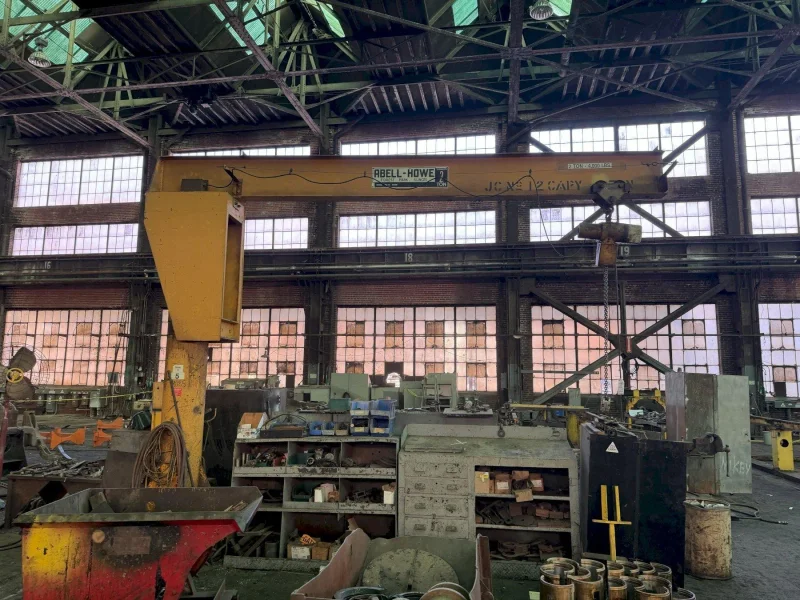 2 TON X 12' ABELL-HOWE JIB CRANE W/ YALE HOIST: YOBRO #26105