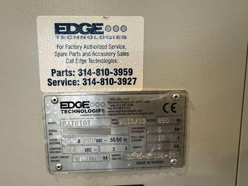 Citizen Cincom L32-1M8 CNC Swiss Type Automatic Lathe – 2019 Bar Feeder