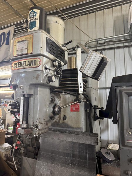 CLEVELAND VERTICAL MILL. STOCK # 1005325