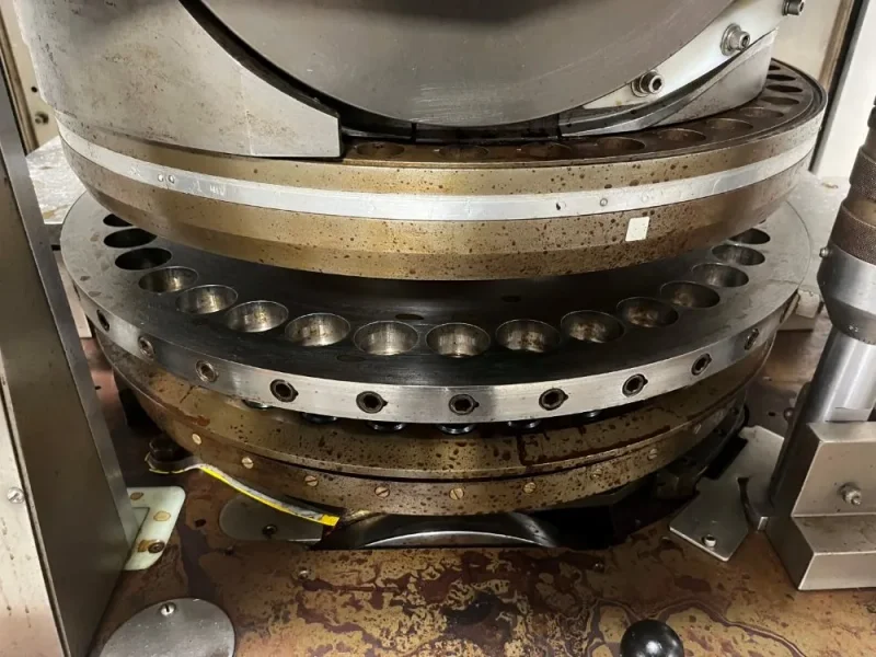 MANESTY 39 STATION TABLET PRESS  -  MKIIA