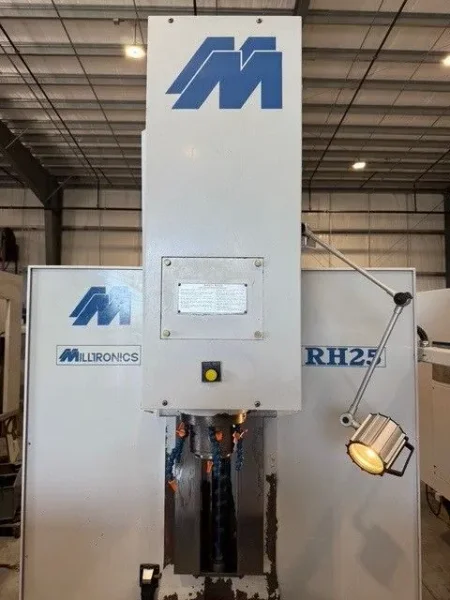 Milltronics RH-25 CNC Vertical Milling Machine 40 taper #7309