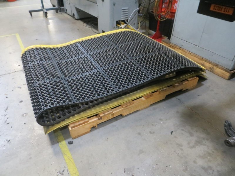 Anti Fatigue Mats- Auction Item