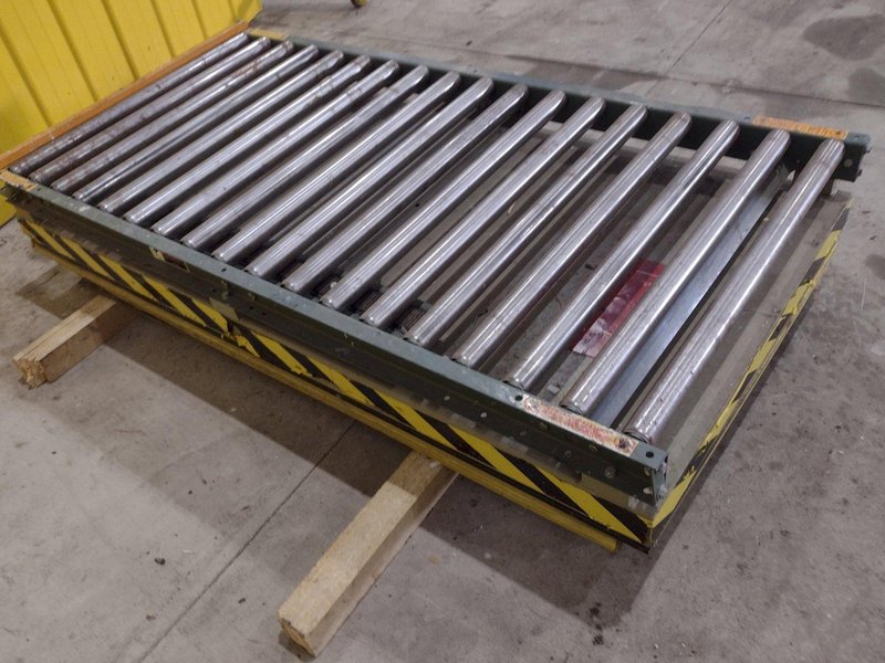 4,000 LB X 72" X 36" SOUTHWORTH MODEL #LS4-36 HYDRALUIC LIFT TABLE WITH ROLLER TOP: STOCK #20899