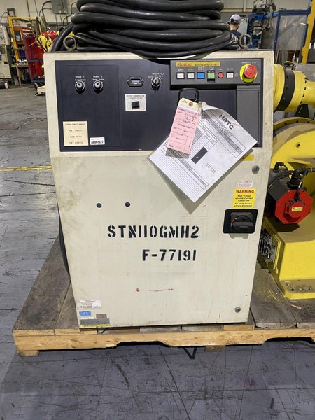 FANUC – R-2000iA/200T w/ R-J3iB Controls PARTS ONLY