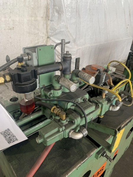 12&quot; x 12&quot; x .125&quot; FEED LEASE MODEL #D200 AIR GRIP STRAIGHTENER &amp; FEEDER : STOCK #10588