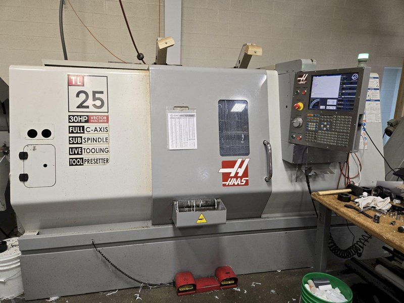 Haas TL-25 CNC Lathe, 2008 – Live Tooling, Sub Spindle, Servo Bar 300 Feeder
