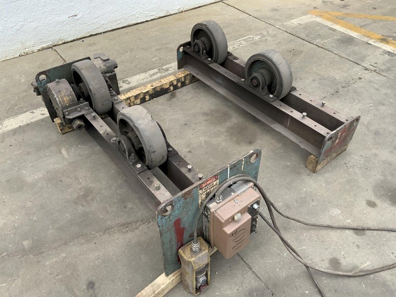 3000 LB UNIQUE WELDO TANK TURNING ROLLS: STOCK #81378