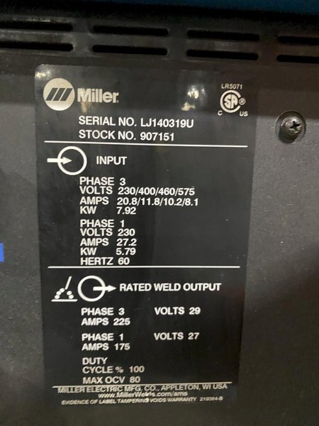 MILLER – AUTO-AXCESS 300 Welder USED