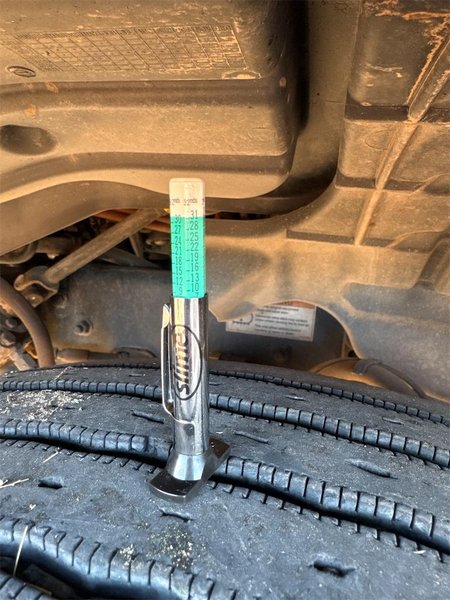 2020 Freightliner Cascadia 1FUJHHDV9LLLC1673