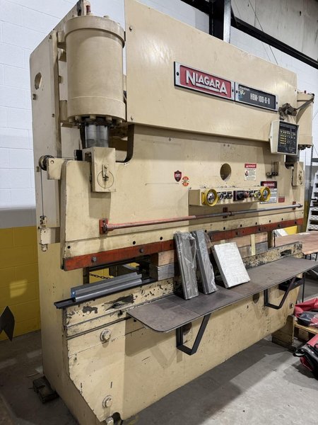 100 Ton x 8′ Niagara HBM-100-6-8 CNC Hydraulic Press Brake – Programmable Backgauge
