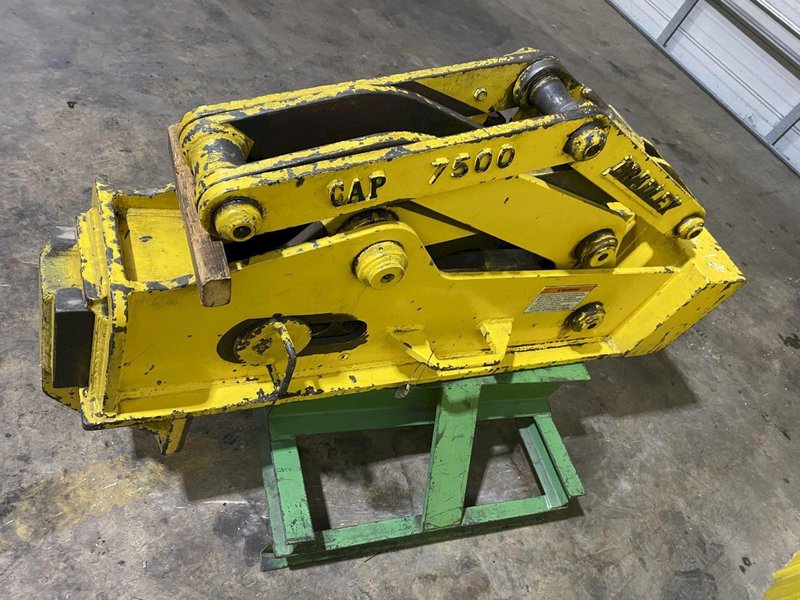 7,500 LB 3.75 TON BRADLEY SINGLE RIM VERTICAL COIL LIFTING TONG SCISSOR TYPE COIL LIFT: STOCK #15818