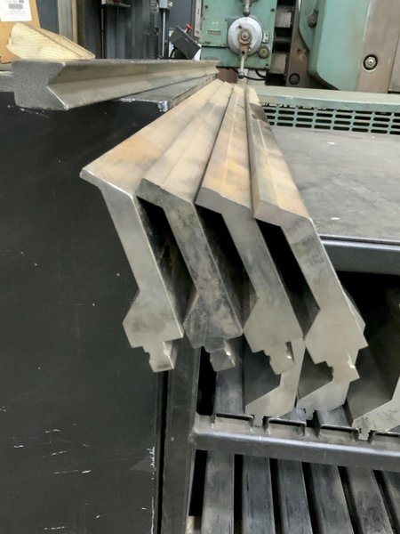 WILA PRECISION GROUND HARDENED BRAKE DIES WITH CABINET: STOCK #80762