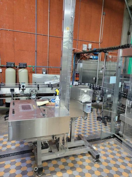 Kosme/Krones 24-Valve Bottle Filling Line – 2015 – Complete Liquid Packaging System