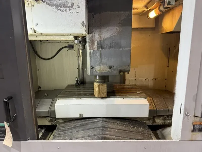 MORI SEIKI 43.3" X 23.6" TABLE CNC VMC  -  NV5000