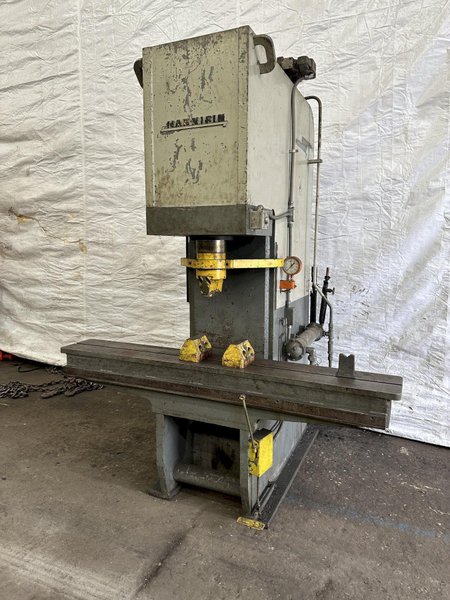 75 TON HANNIFIN HDYRAULIC STRAIGHTENING PRESS: STOCK #77127