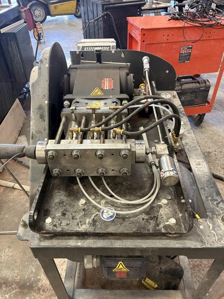 7′ x 16′ Omax Maxiem 2040 Waterjet, 2024 – 50,000 PSI, 5 Axis A-Jet Head