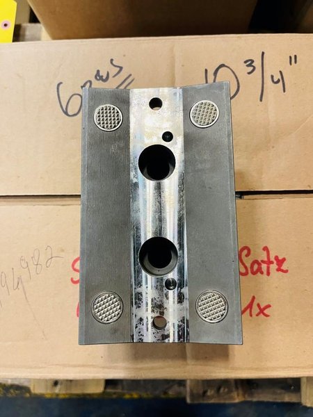 New, 34” Rohm Hydraulic Indexing Chuck with Hydraulic Power Unit