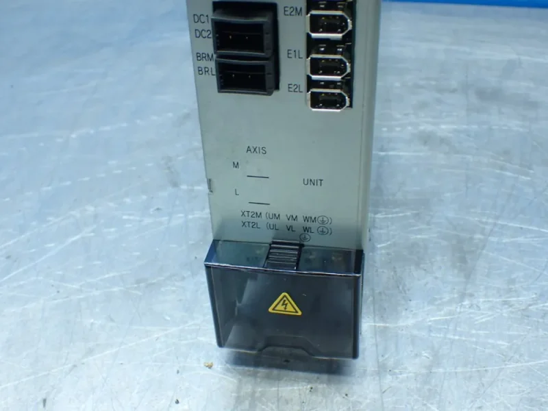 OKUMA SERVO CONTROLLER DRIVE UNIT  -  MIV0204A-1-B5