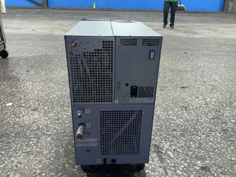 THERMO SCIENTIFIC CHILLER  -  THERMOFLEX 900