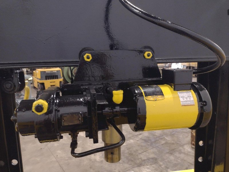 150 TON DAKE MODEL #5-150 H-FRAME HYDRAULIC PRESS: YOBRO #24689