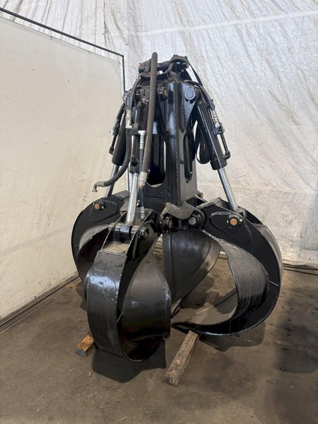 *REFURBISHED* MACK HYDRAULIC SCRAP GRAPPLE/CLAW. STOCK #0430726