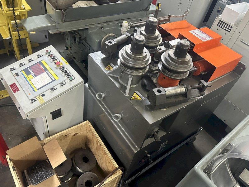 3" X 3" X 3/8" CARELL MODEL 305CN3 CNC HYD.RAULIC ANGLE ROLL: STOCK #77737