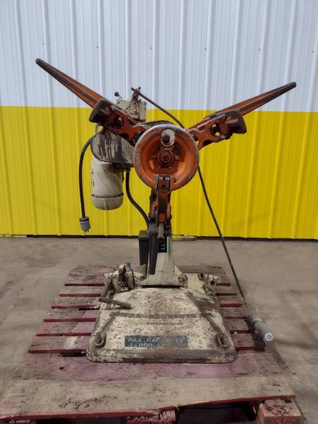 1000 X 20&quot; CWP MOTORIZED COIL REEL UNCOILER: STOCK #19545