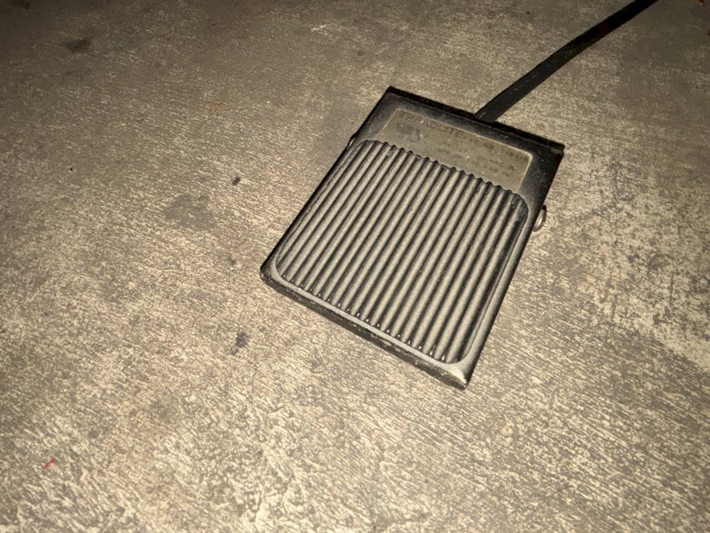 3 CU FT SIGMA SYNTRON FMC MODEL #VPF305 HOPPER &amp; BOWL FEEDER: STOCK #23083