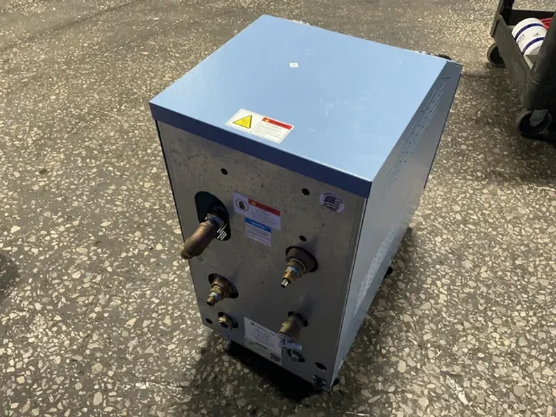 Thermal Care .75 Hp Temperature Control Unit  - Rqe0908