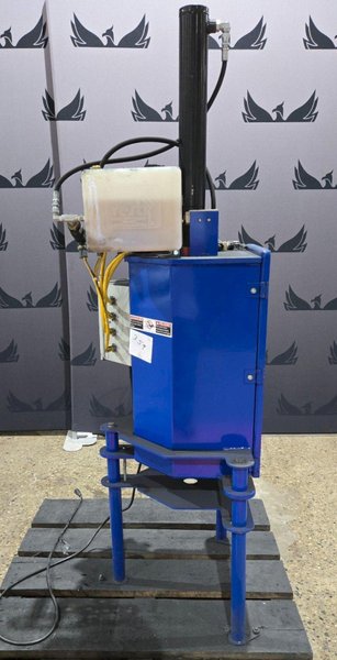ZORIN HPC-405 5G HYDRAULIC PAIL CRUSHER USED 115V