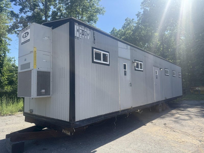 2008 MICHIANA MEN'S &amp; WOMEN'S PORTABLE BATHROOM TRAILER: STOCK #23097