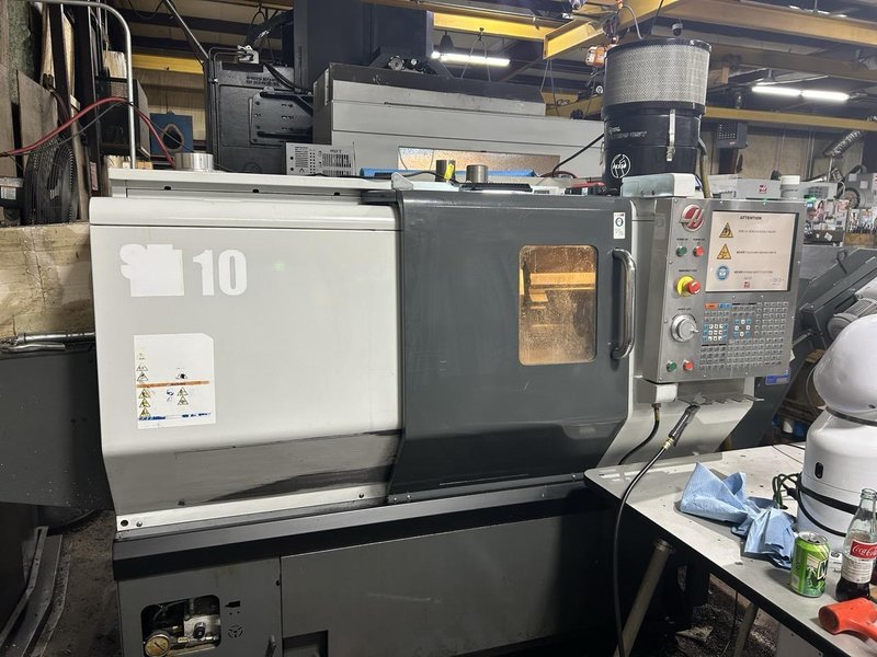 Haas ST-10 CNC Lathe, 2013 – Tool Presetter, Chip Auger