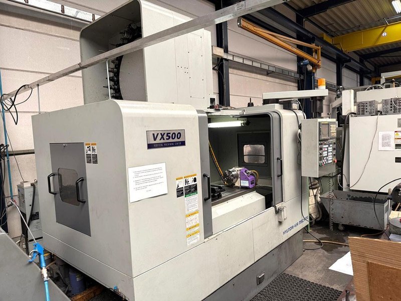 Hyundai-Kia VX500 X: 1060 / Y: 510 / Z: 635 mm