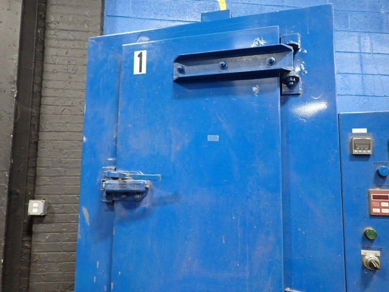 DK OVENS 200° OVEN  -  361821