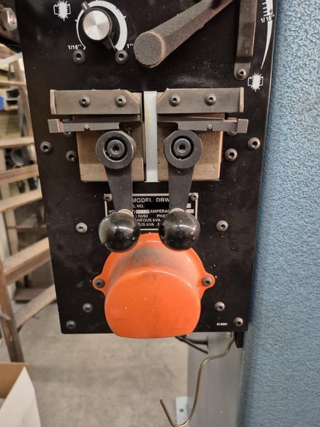 26” x 13” DOALL 2613-v3 VERTICAL BAND SAW-2016