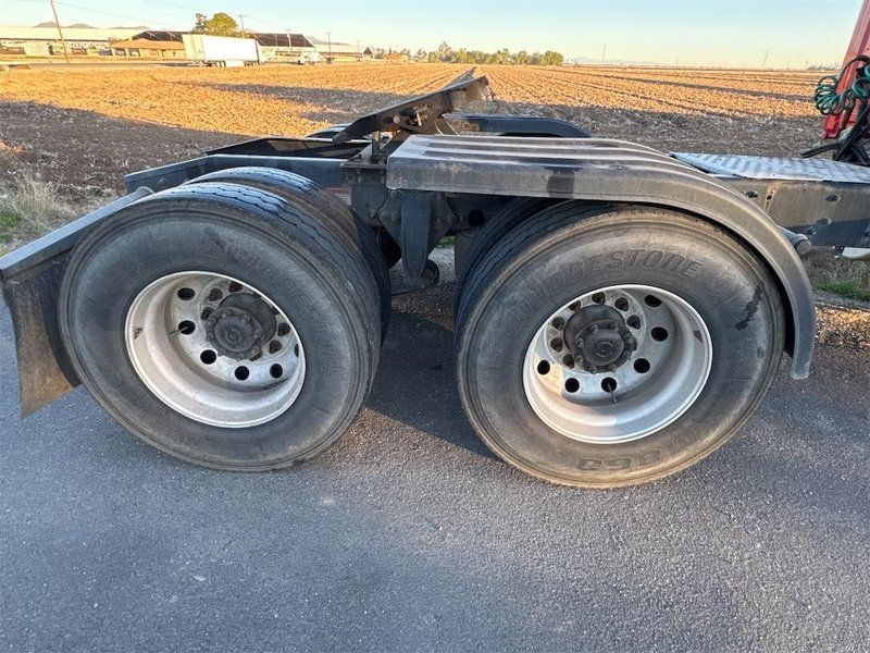 2020 Freightliner Cascadia LC1672