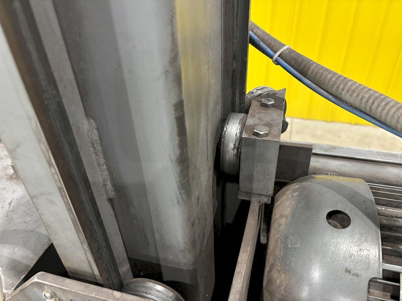 14" X 20" HEM MODEL #TWISTER 60 DEGREE MITRE HORIZONTAL BANDSAW: STOCK #21102