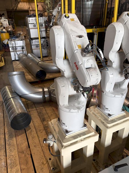 ABB 6 Axis Robot Model IRB1200-7