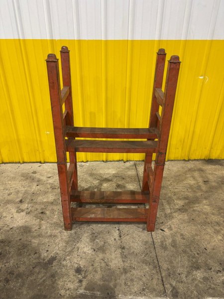 (24) 7,500 LBS MECO SSR4 STOCK RACKS: YOBRO #24449