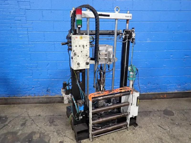 8 BAR ADHESIVE DISPENSING SYSTEM