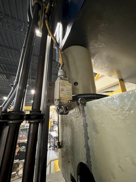 100Ton Cincinnati &#039;Electroshape&quot; Spotting Press