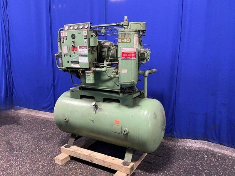 SULLAIR AIR COMPRESSOR  -  10-40 ACAC
