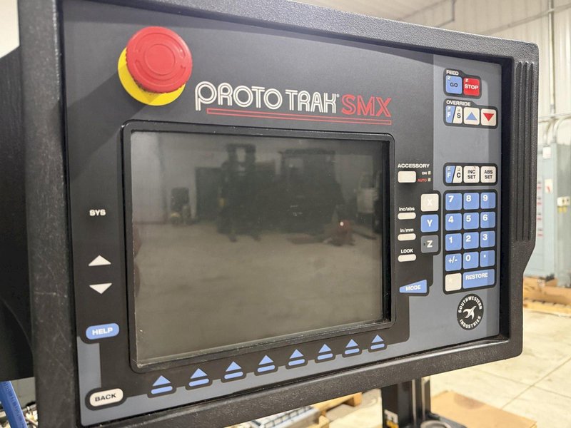 SWI TRAK DPMSX 2P, 3 Axis CNC Bed Mill